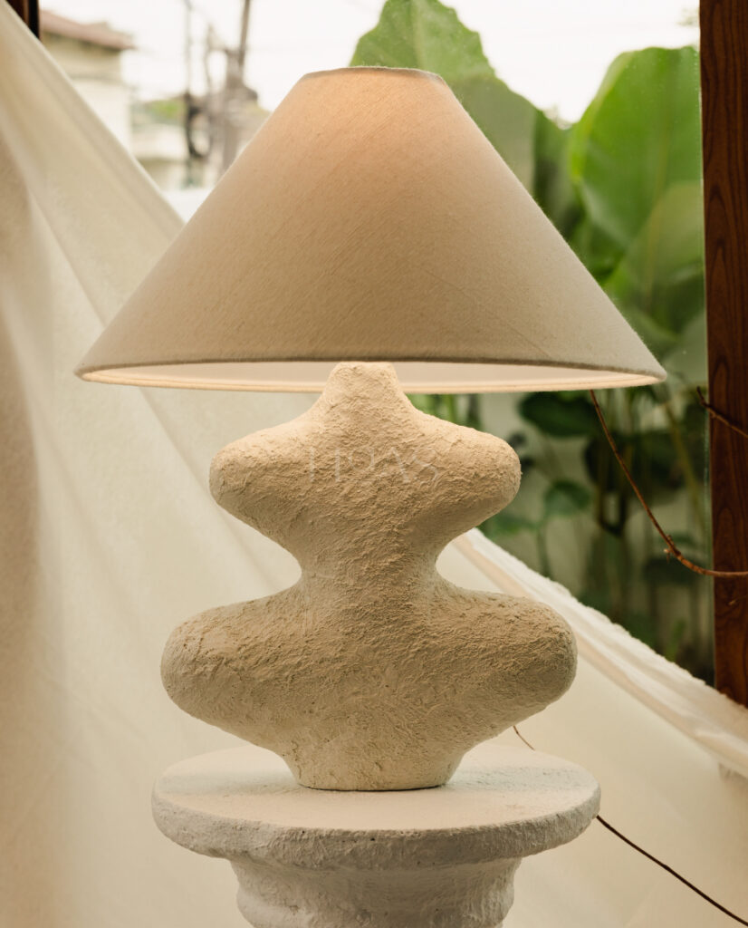 haas lamp 4. MASHEAD-KEYA-WHITE-LAMP-DETAIL-IMAGE-1-960x1190