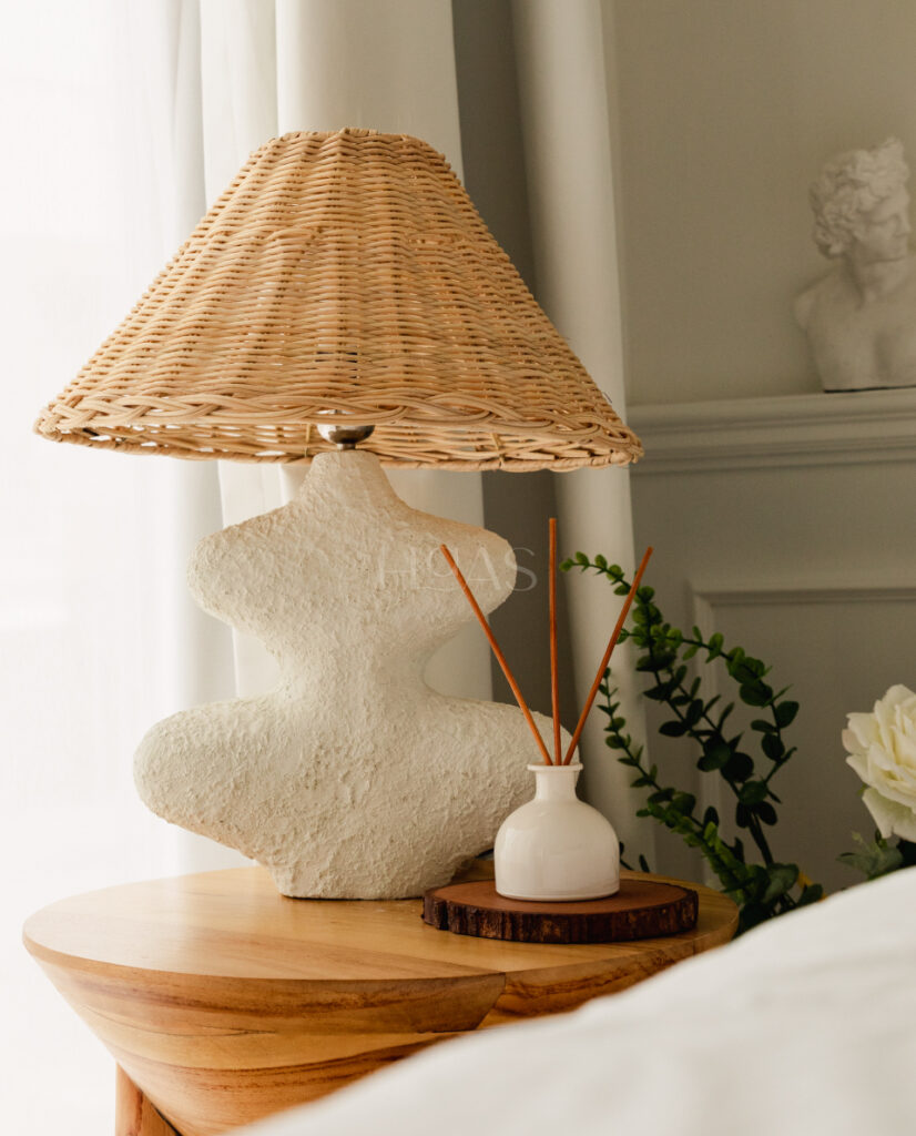 Haas Lamp 5. MASHEAD-KEYA-RATTAN-LAMP-DETAIL-IMAGE-1-960x1190