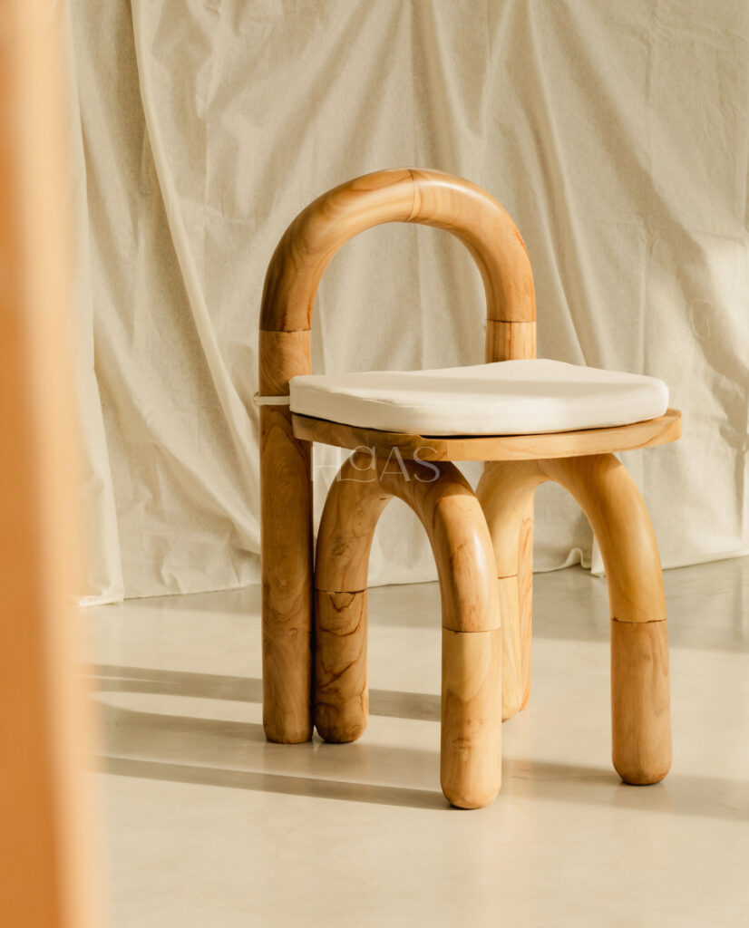 MASHEAD-KALA-BROWN-FURNITURE-DETAIL-IMAGE-1-960x1190