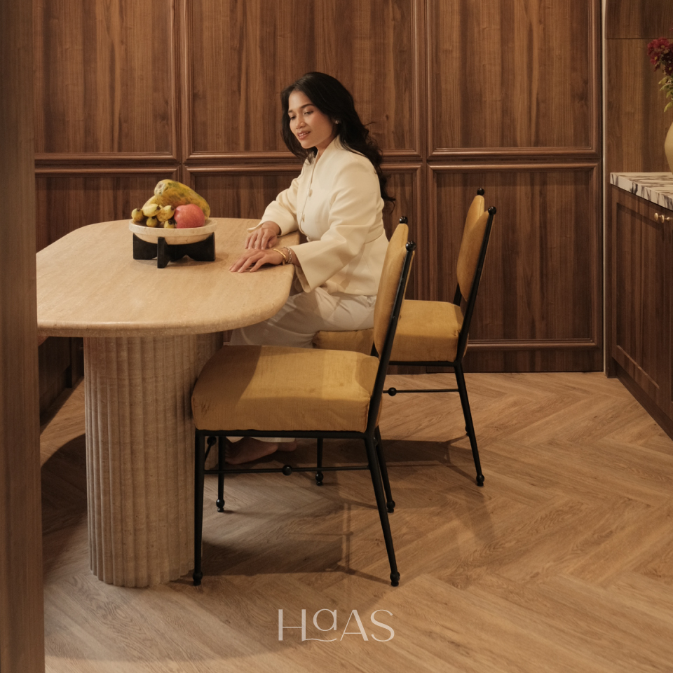 KAUM DINING TABLE - Image 3