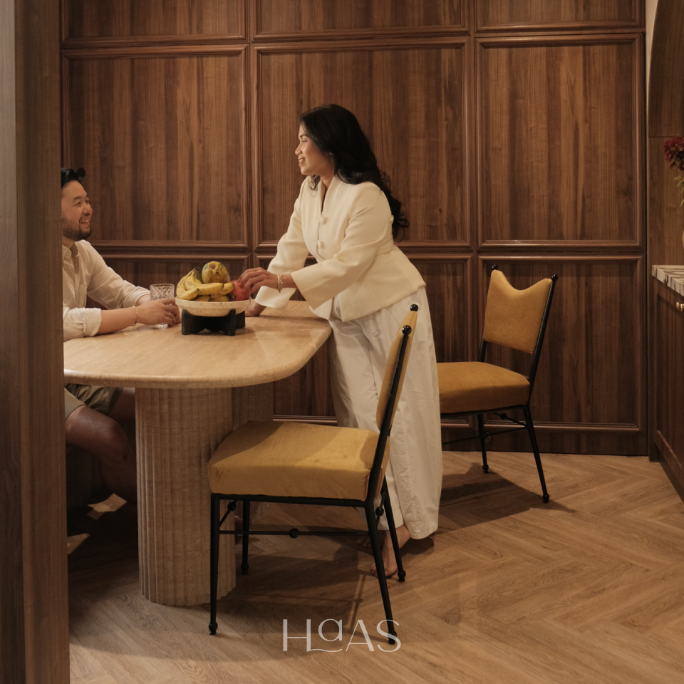 KAUM DINING TABLE - Image 4